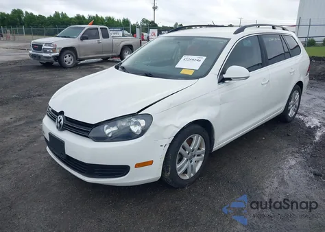 2013 Volkswagen Jetta Sportwagen 2.0L Tdi from USA, damaged, VIN 3VWPL7AJ2DM604624